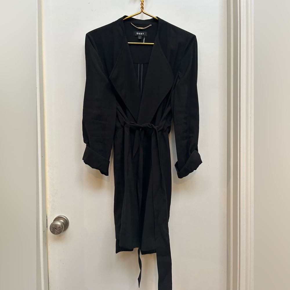 DKNY Black Belted Trench Coat Long Sleeve Adjustable Front Slit Pockets sz 10